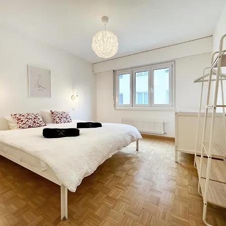 Castelview - Next To The Old Town סיון